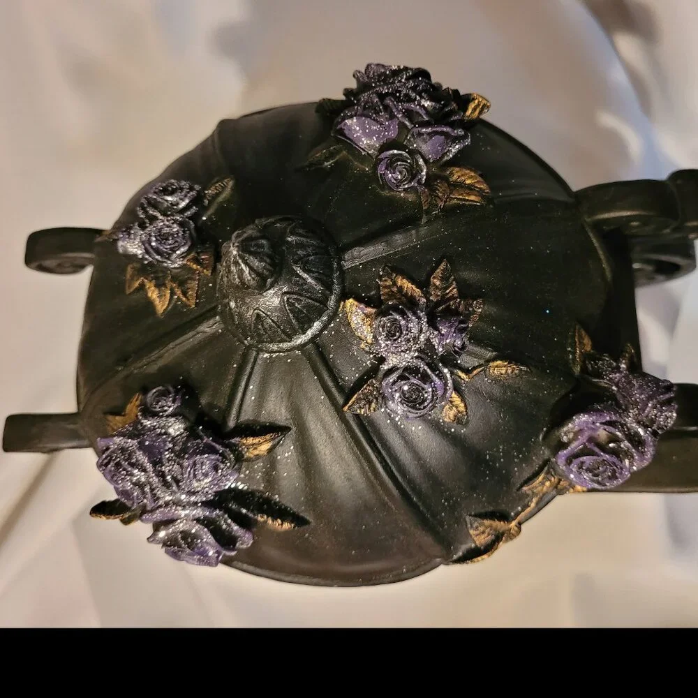 Christian Siriano lights and sounds Black Carriage